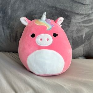 SQUISHMALLOW
